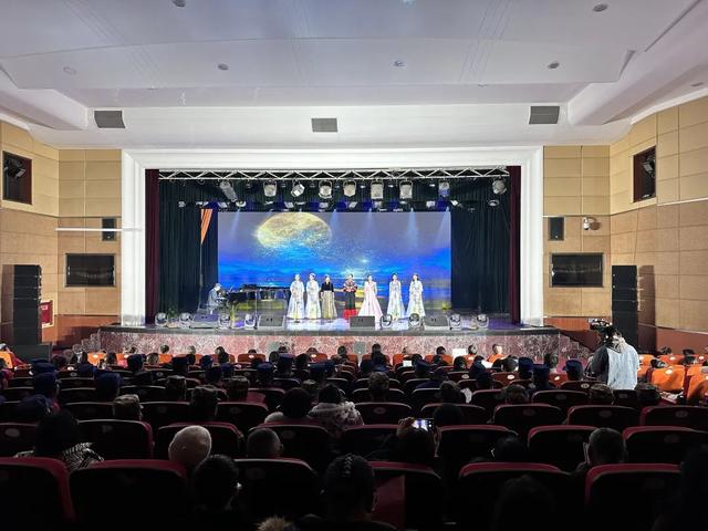 文旅活动丨彝海之春 情深谊长——冕宁县举办2024新年音乐会